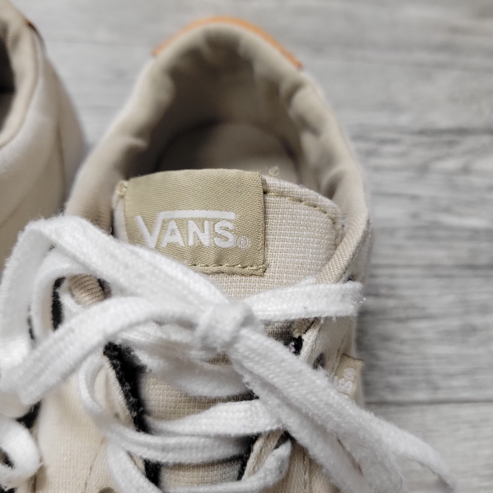 Vans Sz 8 Womens Tan Sneakers - Picture 4 of 9